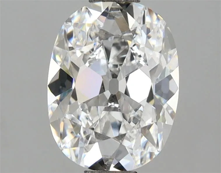 1.52ct Cushion brilliant Lab Grown Diamond (Colour D, Clarity VVS2, IGI Certified)
