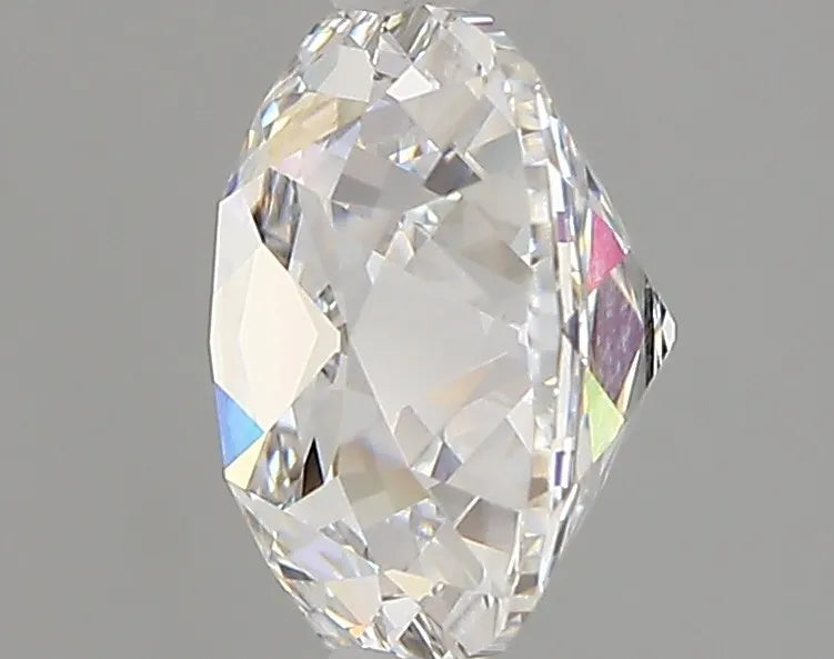 3.02ct Cushion Lab Grown Diamond (Colour D, Clarity VVS2, IGI Certified)
