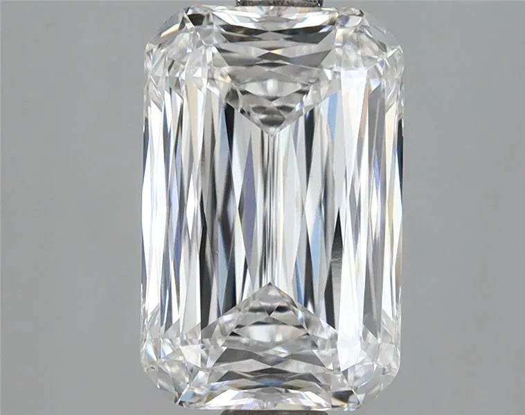 3.05ct Cushion modified Lab Grown Diamond (Colour D, Clarity VVS2, IGI Certified)