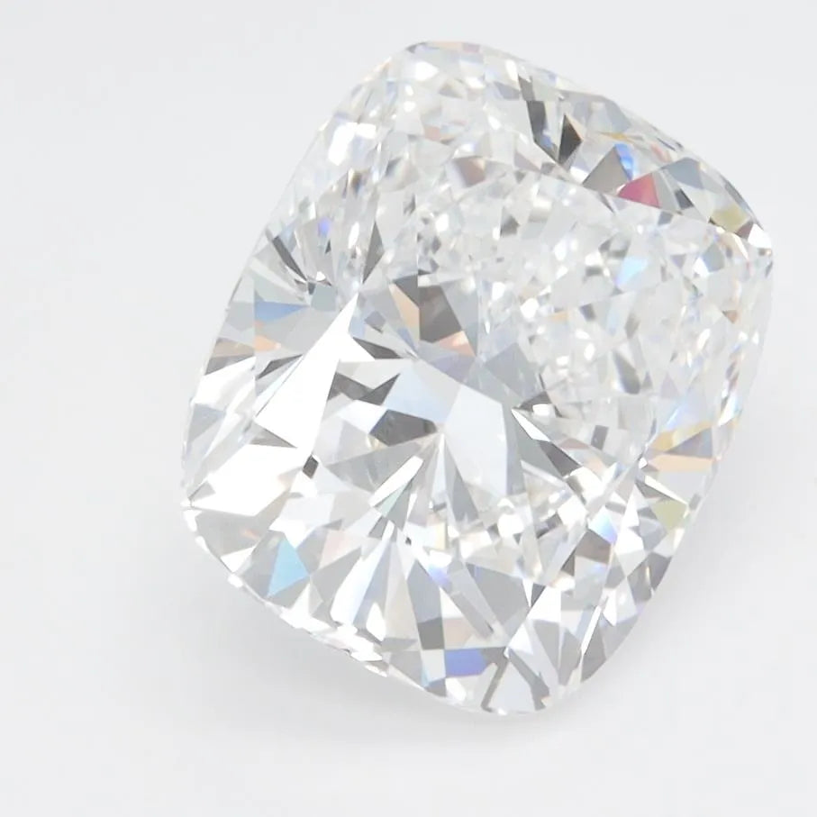 3.08ct Cushion brilliant Lab Grown Diamond (Colour D, Clarity VVS1, IGI Certified)
