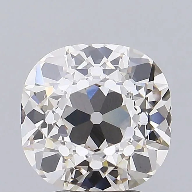 3.21ct Cushion Lab Grown Diamond (Colour M, Clarity VVS2, IGI Certified)