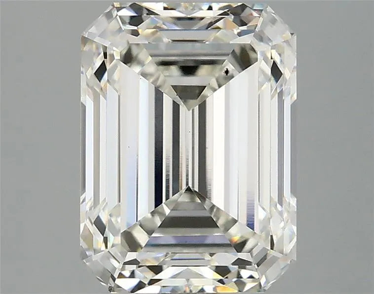 3.70ct Emerald Lab Grown Diamond (Colour G, Clarity VS2, IGI Certified)