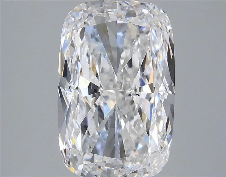 4.00ct Cushion modified Lab Grown Diamond (Colour E, Clarity VVS2, IGI Certified)