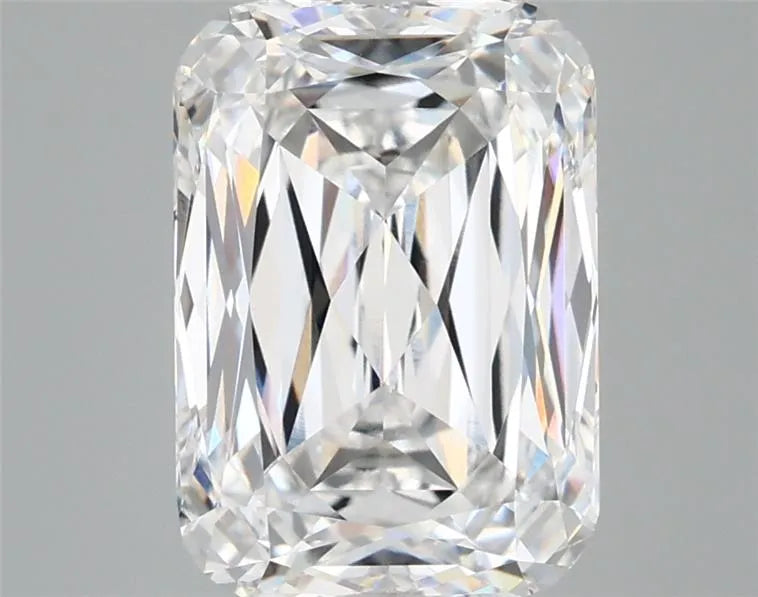 4.07ct Cushion modified Lab Grown Diamond (Colour D, Clarity VVS1, IGI Certified)