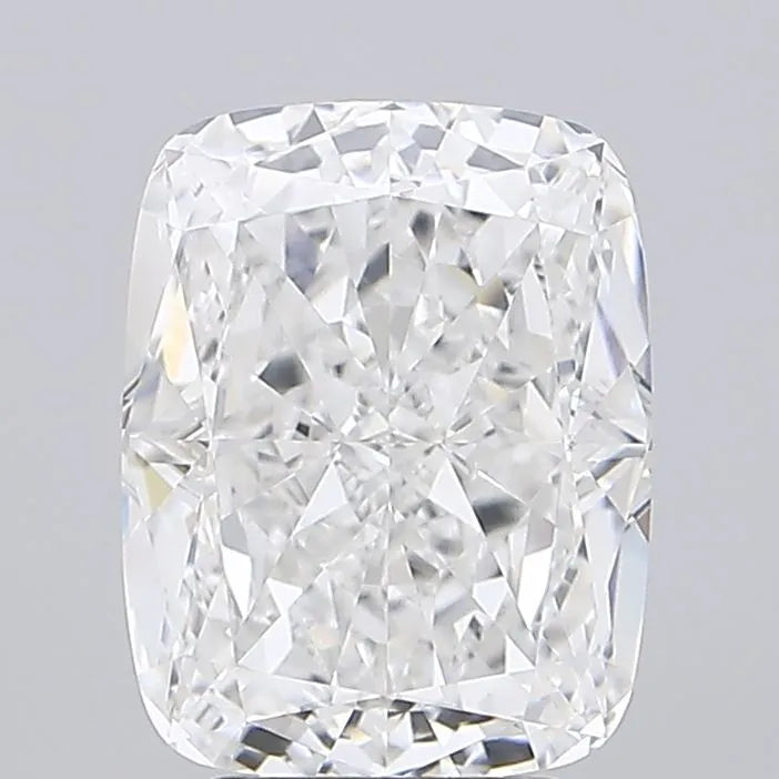 4.32ct Cushion modified Lab Grown Diamond (Colour E, Clarity VVS2, IGI Certified)