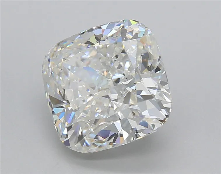 5.01ct Cushion modified Lab Grown Diamond (Colour F, Clarity VVS2, Cut EX, IGI Certified)