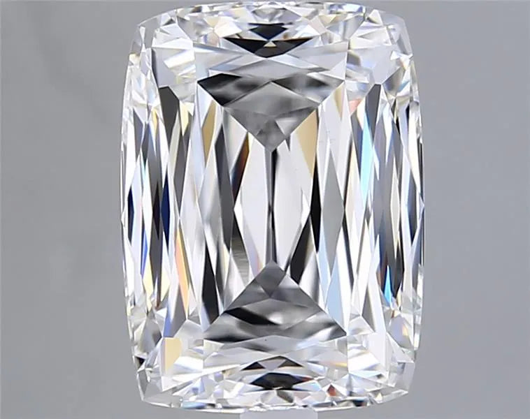 5.05ct Cushion modified Lab Grown Diamond (Colour E, Clarity VVS2, IGI Certified)