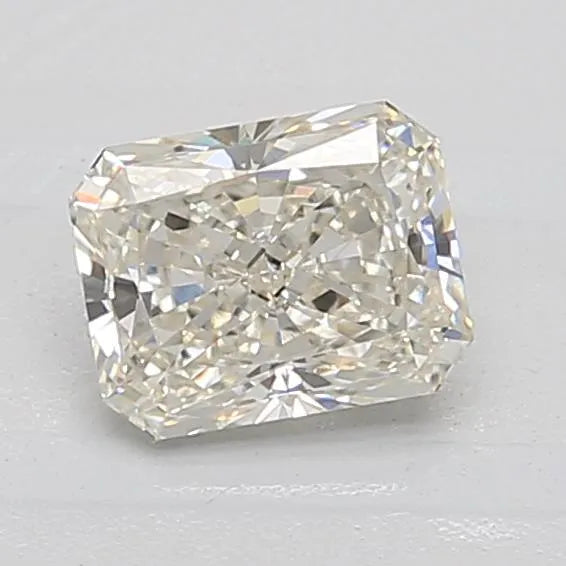 1.05ct Radiant Lab Grown Diamond (Colour J, Clarity VVS2, IGI Certified)