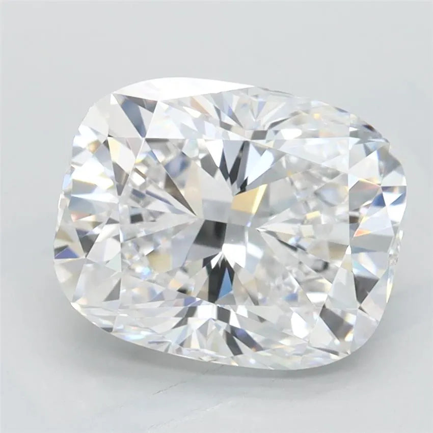 2.39ct Cushion modified Lab Grown Diamond (Colour D, Clarity IF, IGI Certified)
