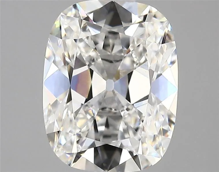 2.65ct Cushion modified Lab Grown Diamond (Colour D, Clarity VVS2, IGI Certified)