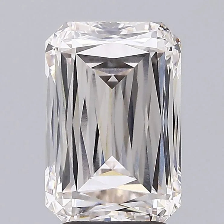 3.42ct Radiant Lab Grown Diamond (Colour L, Clarity VVS2, IGI Certified)
