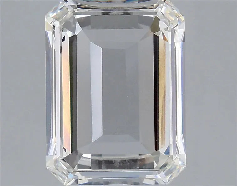 3.74ct Emerald Lab Grown Diamond (Colour F, Clarity VS1, IGI Certified)