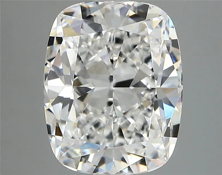 3.80ct Cushion modified Lab Grown Diamond (Colour E, Clarity VVS2, IGI Certified)