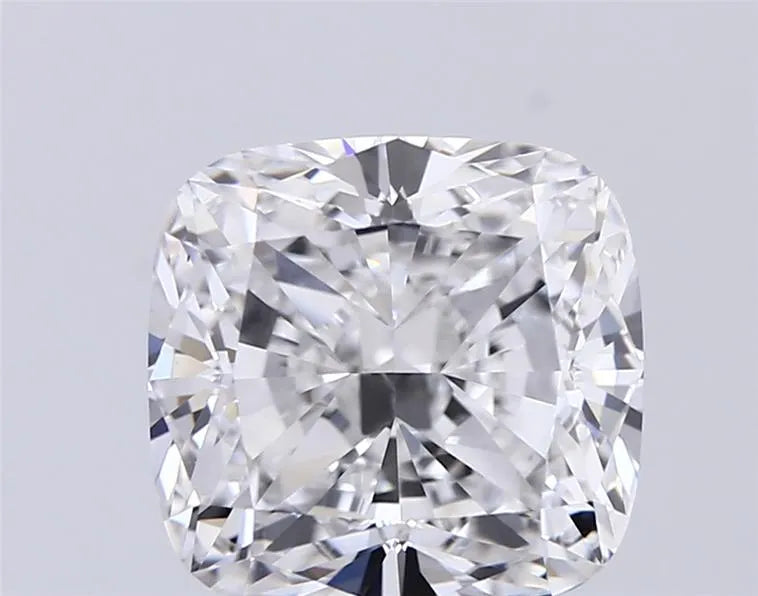 3.82ct Cushion brilliant Lab Grown Diamond (Colour E, Clarity VVS2, IGI Certified)