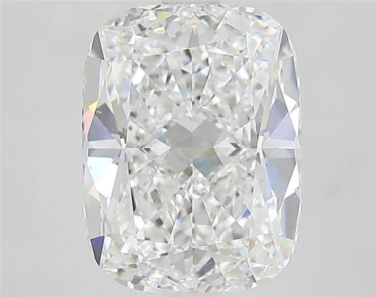 4.01ct Cushion modified Lab Grown Diamond (Colour E, Clarity VVS1, IGI Certified)