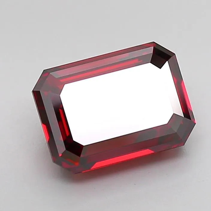 4.02ct Emerald Lab Grown Diamond (Colour Fancy Deep Orange, Clarity VS1, IGI Certified)