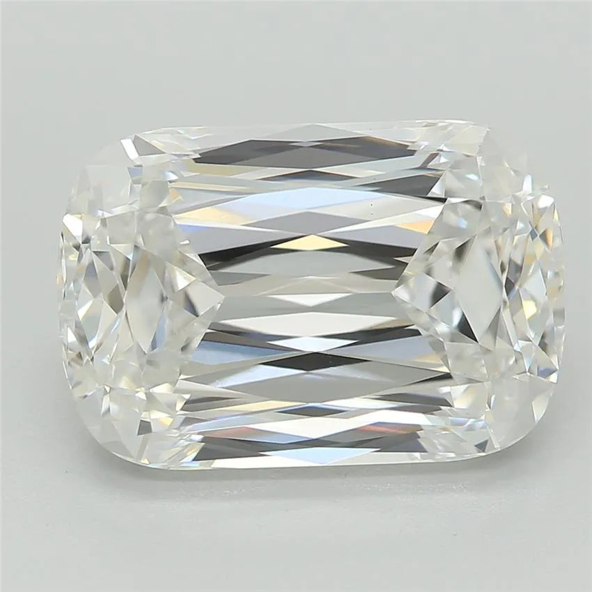 4.04ct Cushion modified Lab Grown Diamond (Colour E, Clarity VVS2, IGI Certified)
