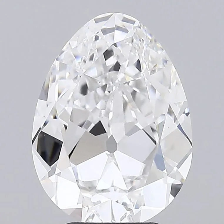 4.05ct Pear Lab Grown Diamond (Colour D, Clarity VVS2, IGI Certified)