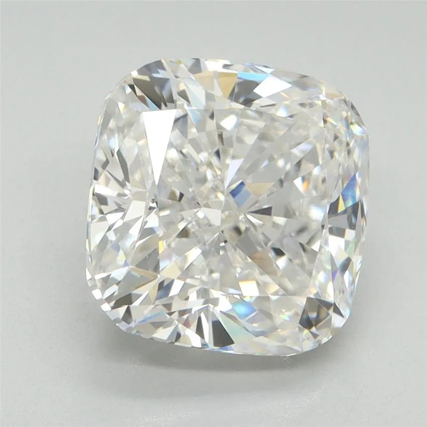 4.16ct Cushion modified Lab Grown Diamond (Colour D, Clarity VVS2, IGI Certified)