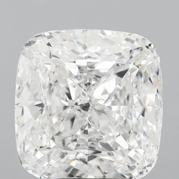 4.56ct Cushion modified Lab Grown Diamond (Colour E, Clarity VVS2, IGI Certified)