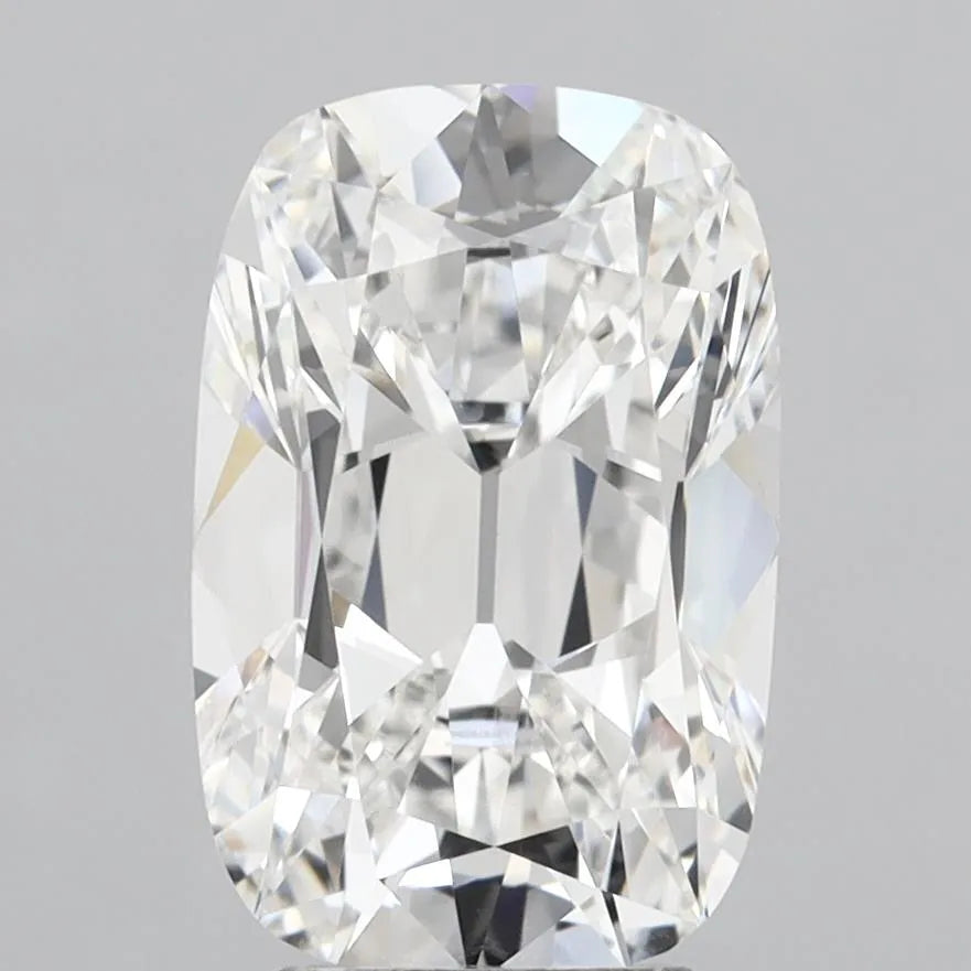 4.57ct Cushion modified Lab Grown Diamond (Colour E, Clarity VVS2, IGI Certified)