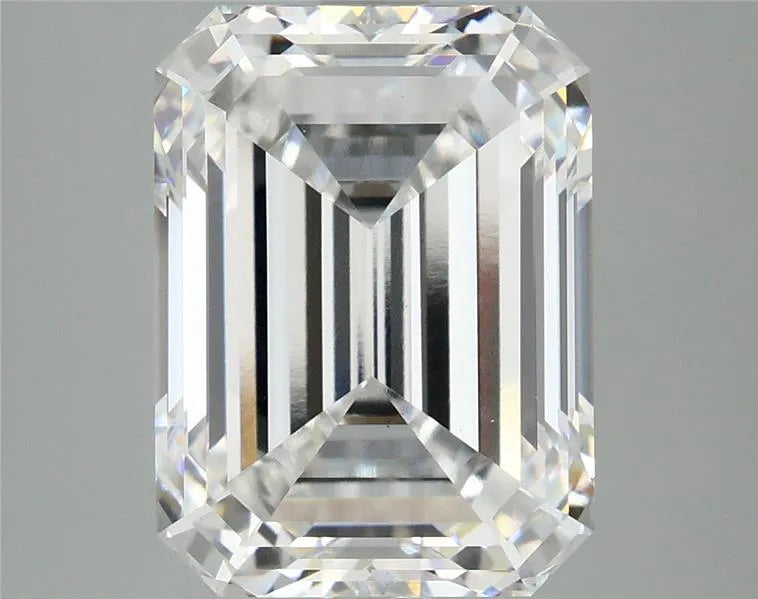 5.07ct Emerald Lab Grown Diamond (Colour E, Clarity VS1, IGI Certified)