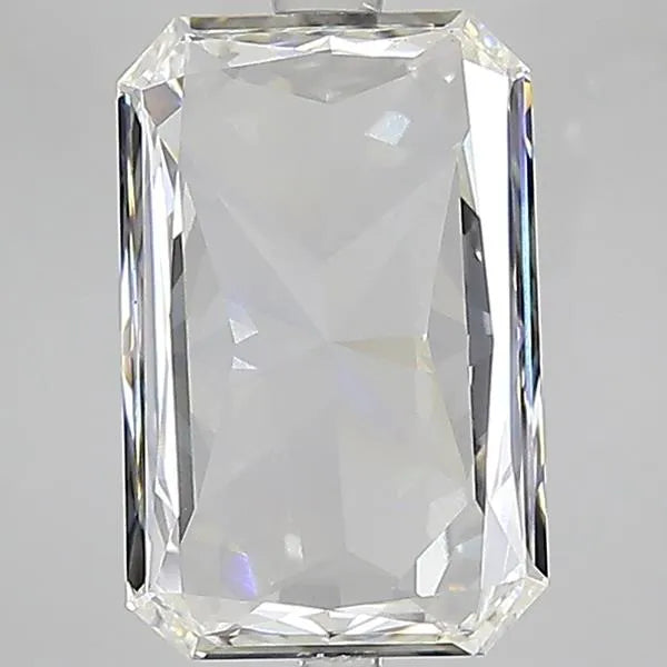 7.53ct Radiant Lab Grown Diamond (Colour G, Clarity VVS2, IGI Certified)
